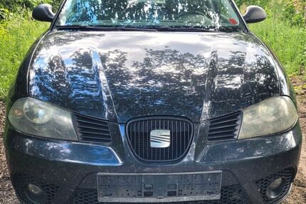 Seat Ibiza 302.000 km 699 &euro; Haren 49733
