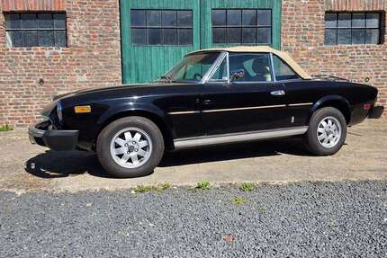 Fiat 124 Spider 79.800 km 13.999 &euro; Linnich-Körrenzig 52441