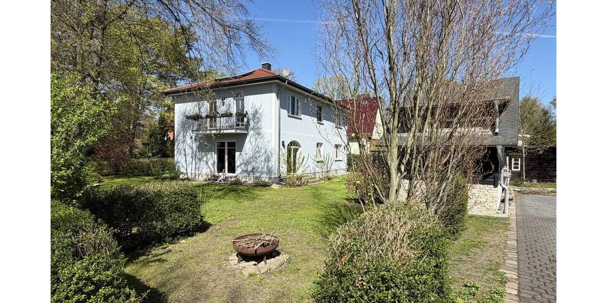 Repräsentatives Haus für die große Familie, weitläufiges Grundstück in ruhiger Lage Finkenkrug - Einfamilienhaus Falkensee / Finkenkrug Falkensee | Angebot:26381857