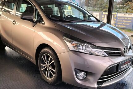 Toyota Verso 117.000 km 9.990 &euro; Bremen 28201
