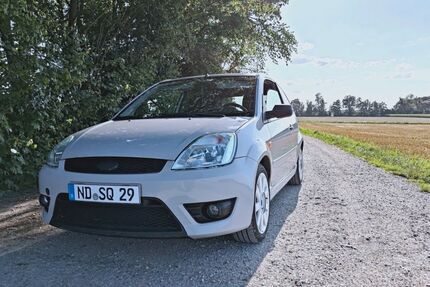 Ford Fiesta 213.000 km 1.900 &euro; Schrobenhausen 86529