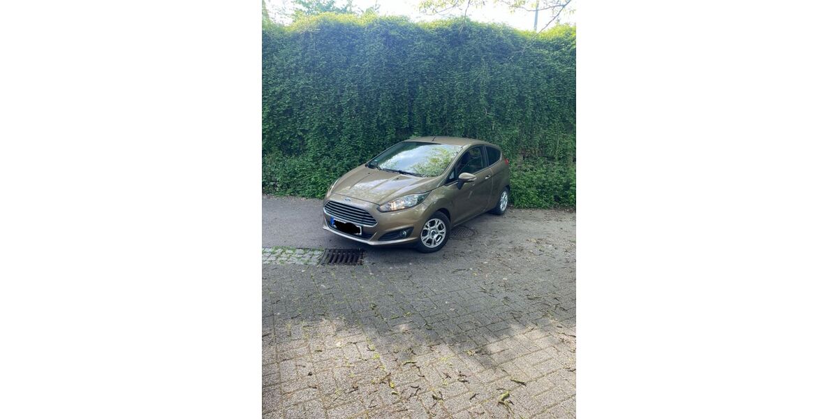 Ford Fiesta 139.000 km 4.400 &euro; Süßen 73079