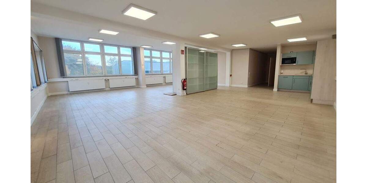 Gewerbeobjekt Seevetal Maschen - 2 Zimmer, 145 m&sup2;, 1.370&euro; | Angebot:25279245