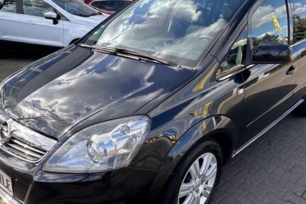 Opel Zafira 107.500 km 8.999 € Kevelaer 47623