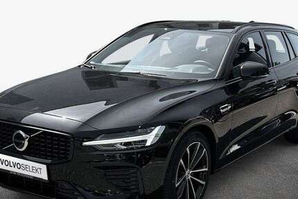 Volvo V60 7.370 km 43.470 € Nürnberg 90471