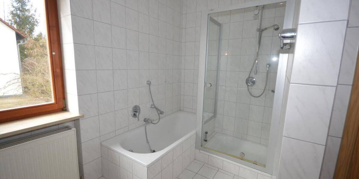 Einfamilienhaus Neumarkt Altenhof - 6 Zimmer, 170 m&sup2;, 1.580&euro; | Angebot:26891444