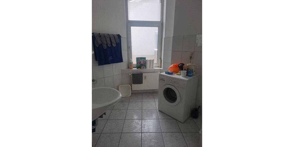 Etagenwohnung Neumünster Innenstadt - 2 Zimmer, 48 m&sup2;, 380&euro; | Angebot:26851153