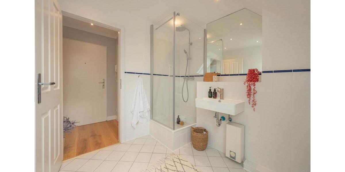 Dachgeschoßwohnung Hamburg Alsterdorf - 2 Zimmer, 56 m&sup2;, 365.000&euro; | Angebot:27147275