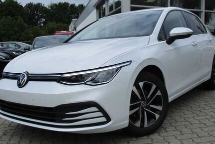 VW Golf 63.277 km 17.990 € Harsefeld-Hollenbeck 21698