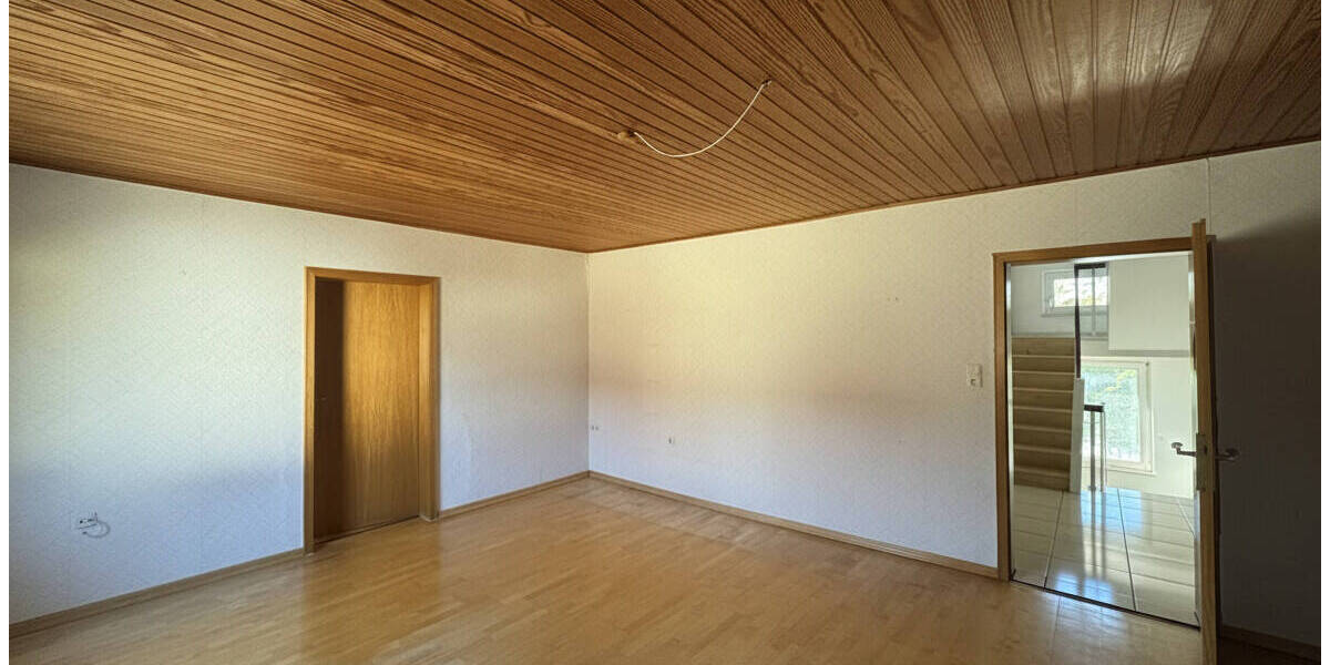 Einfamilienhaus Bensheim - 1 Zimmer, 170 m&sup2;, 469.000&euro; | Angebot:26345651