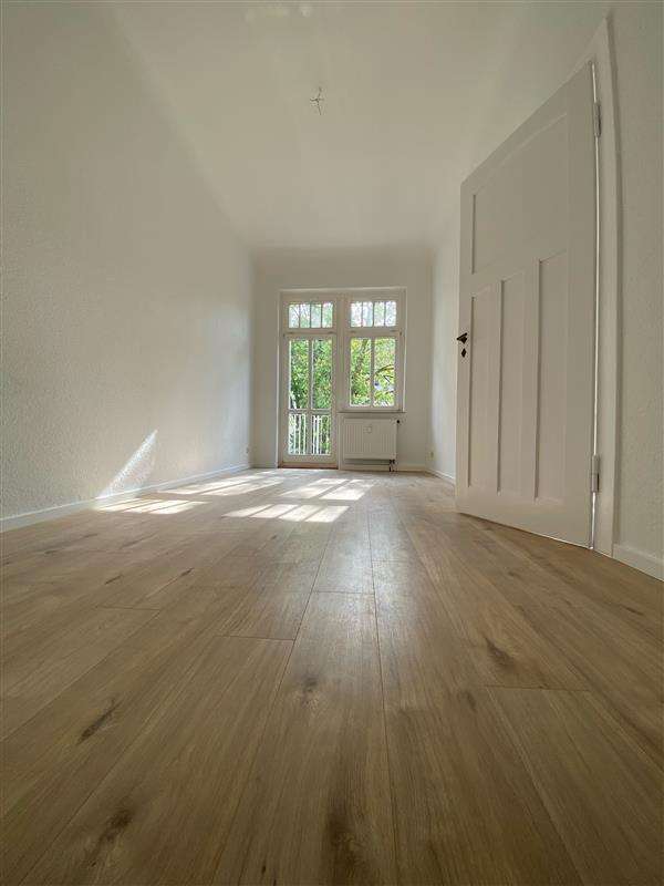 Wohnung zum Mieten in Dresden 855 € 81.05 m²