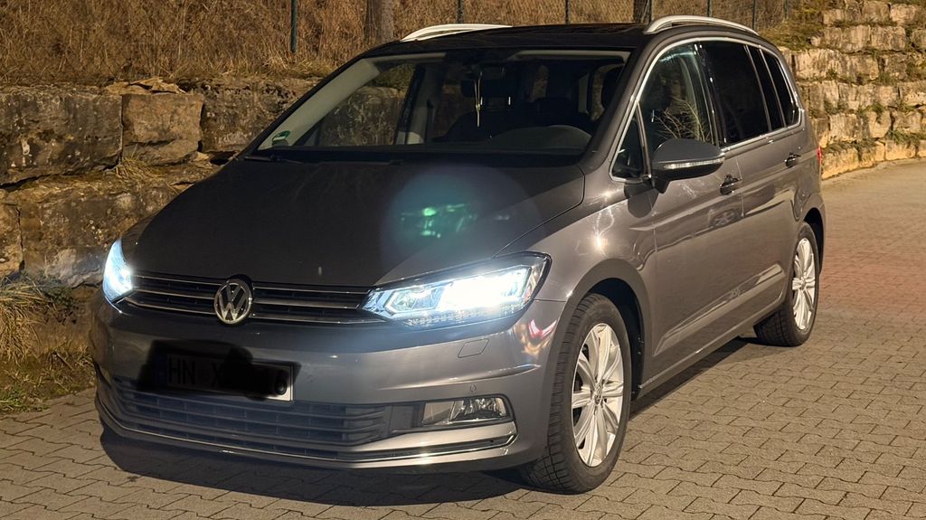 VW Touran 166.000 km 13.800 &euro; Kirchardt 74912