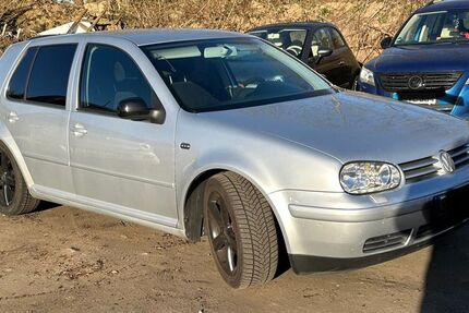 VW Golf 366.600 km 2.500 &euro; Kropp 24848