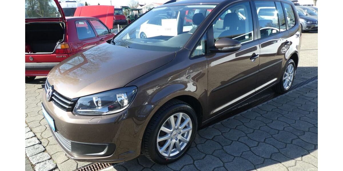 VW Touran 135.535 km 8.800 &euro; Oderding 82398