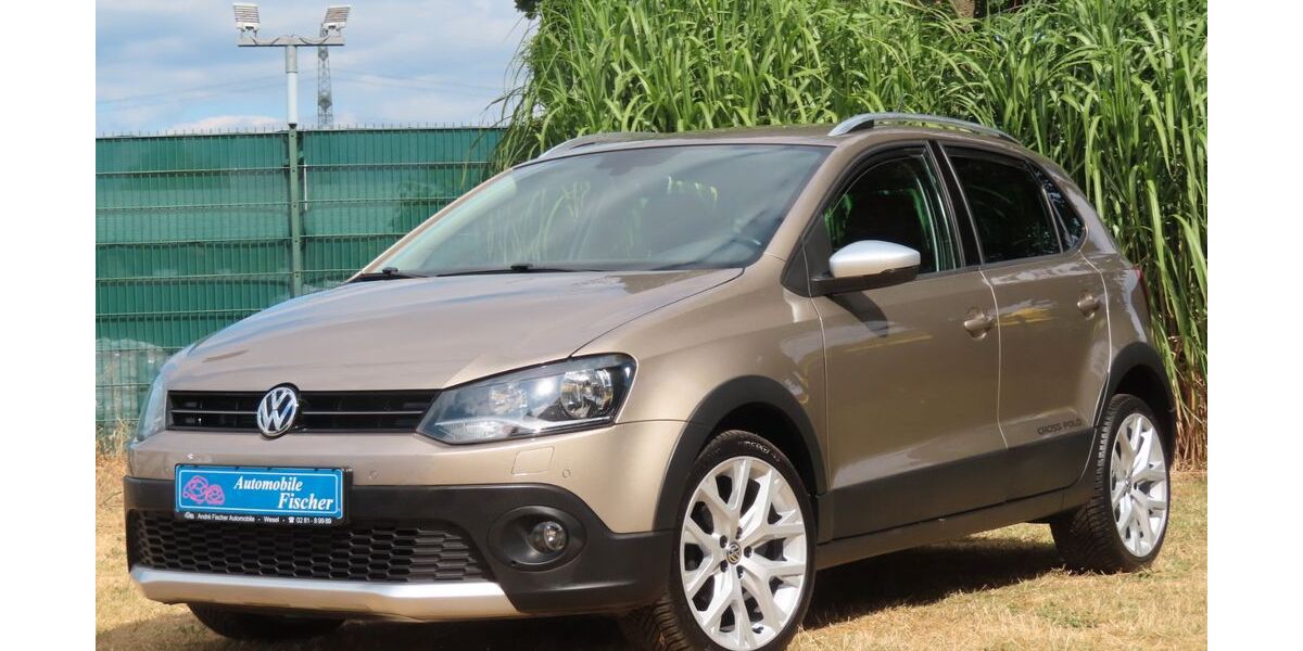 VW Polo 18.000 km 15.800 &euro; Wesel 46485