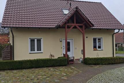 kleines Einfamilienhaus mit Seeblick zu vermieten 3 zimmer