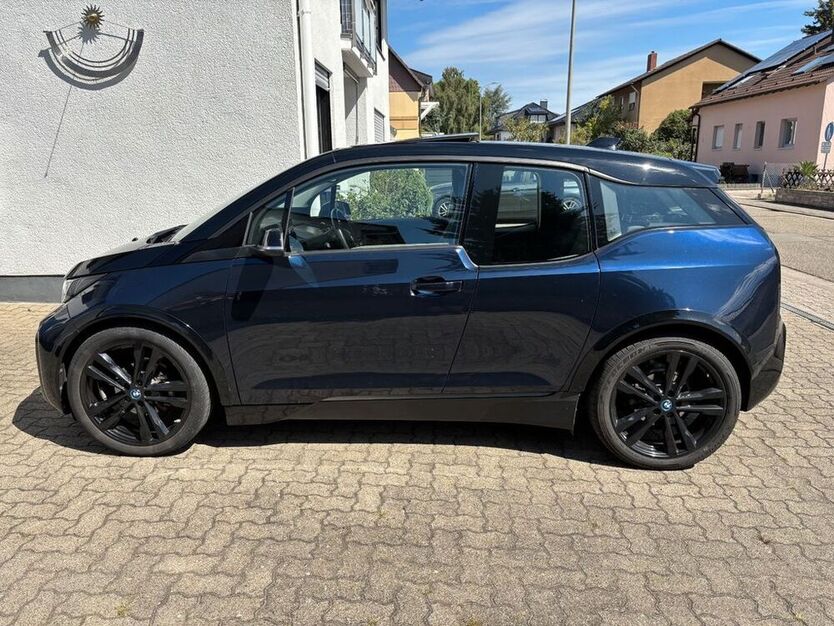 i3