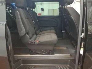 Mercedes-Benz Vito 116 Tourer PRO 4x4 lang STANDHZ DISTRONIC 6.988 km 62.890 &euro; Sangerhausen 06526