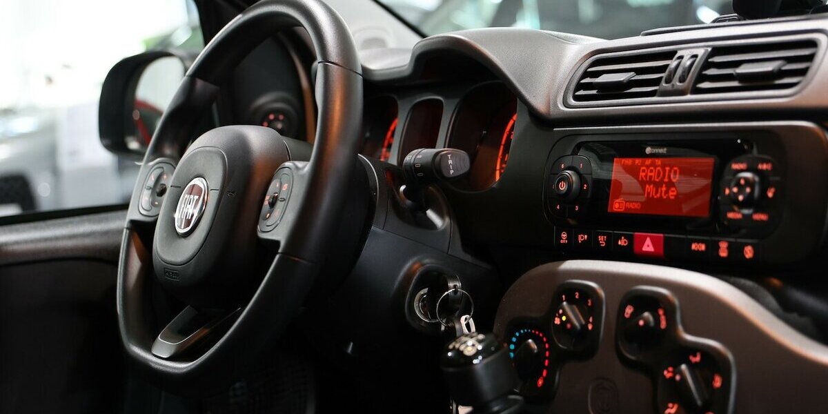 Fiat Panda 1.0 Mild-Hybrid CITY LIFE WHITE / SHZ, PDC 32.000 km 10.991 &euro; Hamm 59077