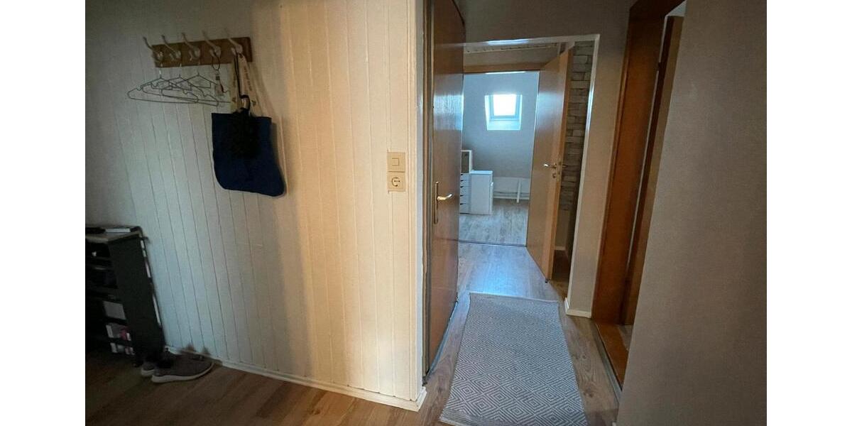 Dachgeschoßwohnung Westoverledingen - 2 Zimmer, 74 m&sup2;, 550&euro; | Angebot:26186960