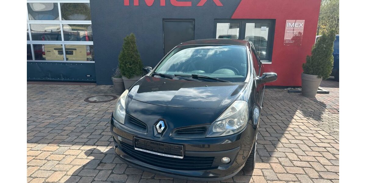 Renault Clio 225.520 km 1.490 &euro; Celle 29227