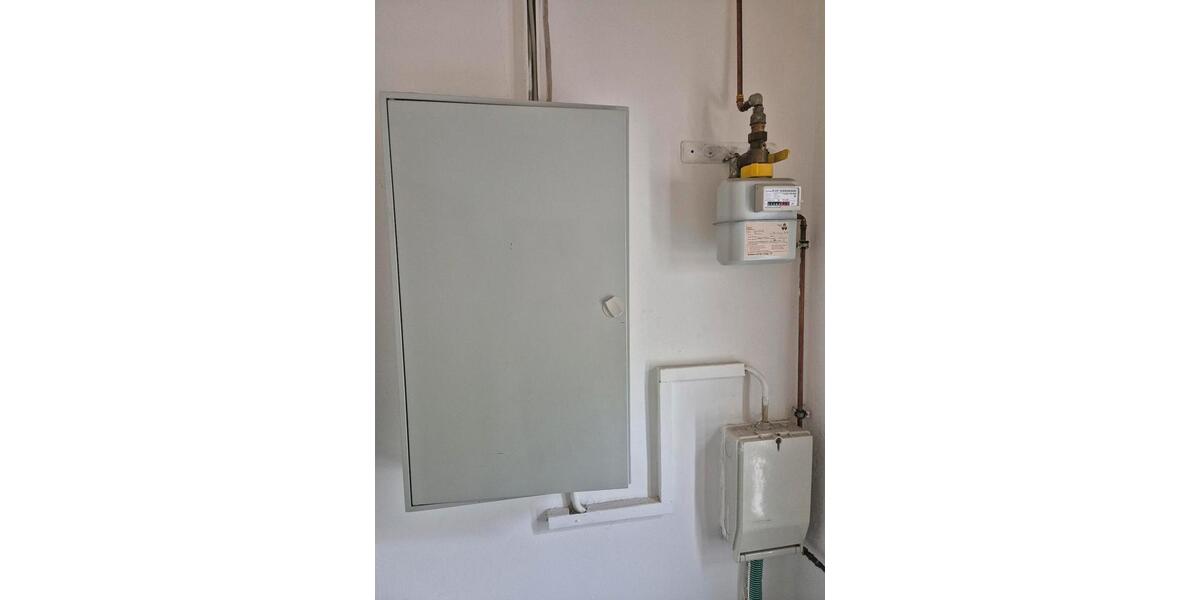 Einfamilienhaus Werdau - 1 Zimmer, 130 m&sup2;, 75.000&euro; | Angebot:27010401