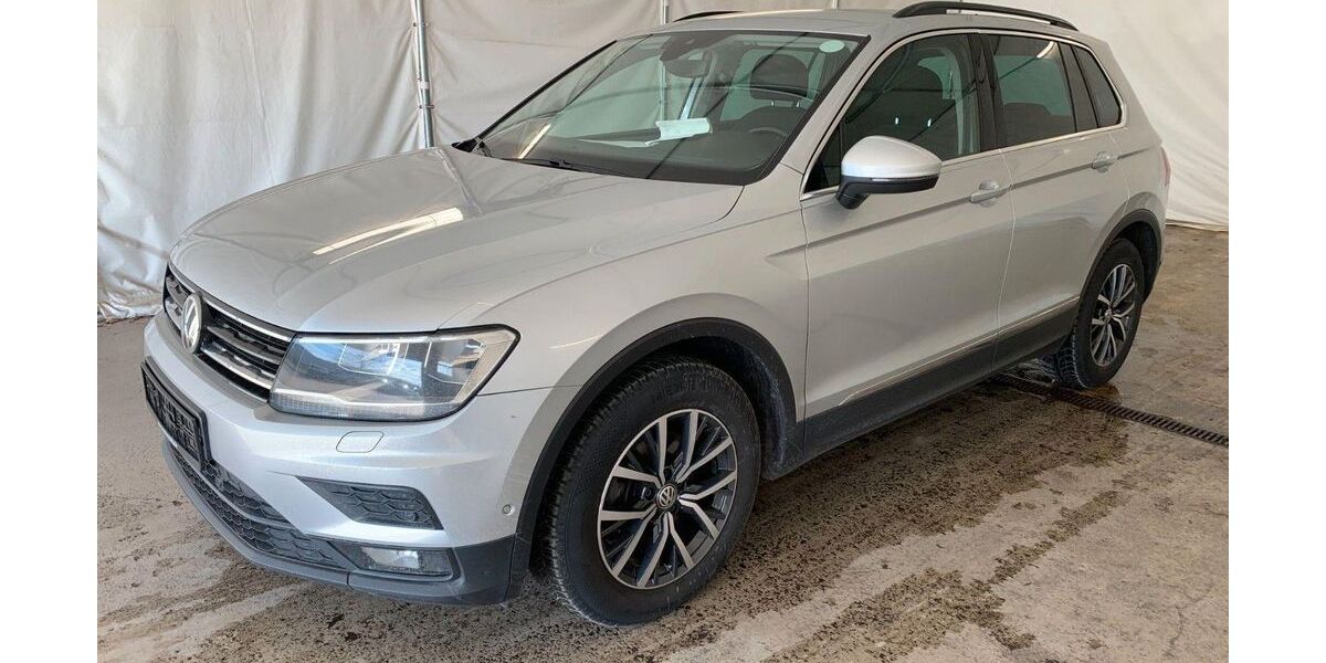 VW Tiguan 107.500 km 19.490 &euro; Steinbach-Hallenberg OT Herges-Hallenberg 98587
