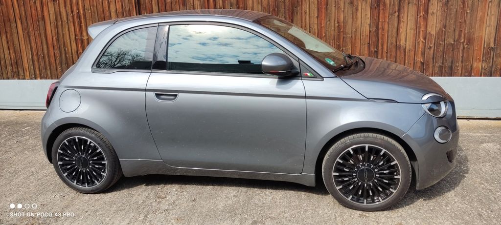 Fiat 500e 12.500 km 15.500 &euro; Kirchseeon 85614