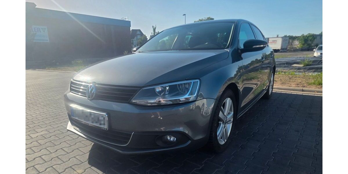 VW Jetta 185.000 km 4.500 &euro; Bielefeld 33605