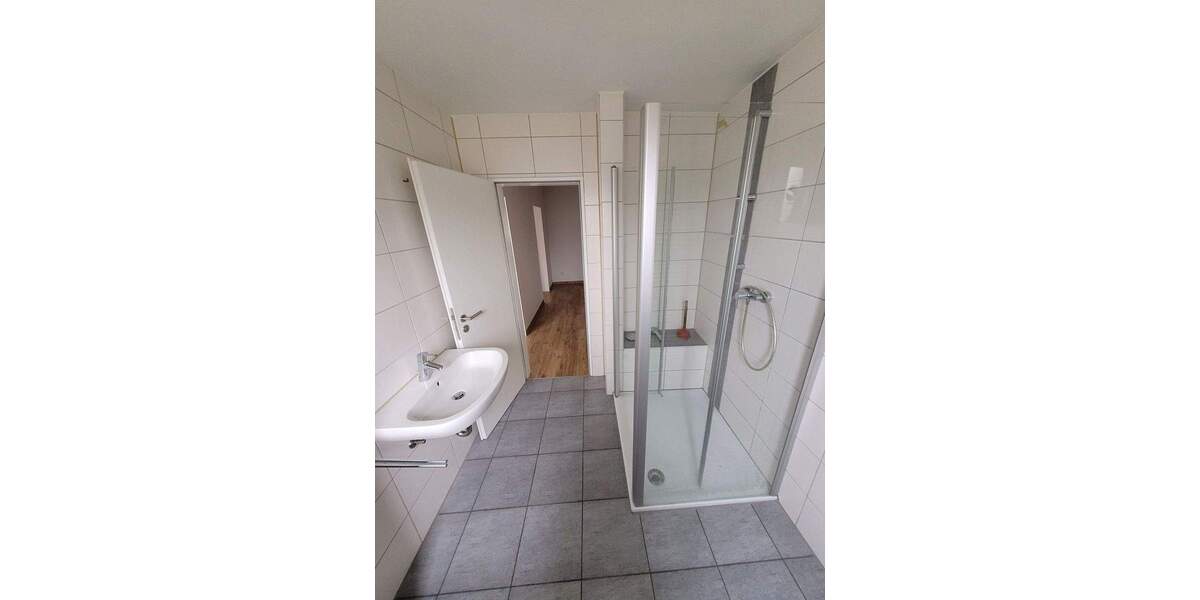 Etagenwohnung Rheinberg Borth - 3 Zimmer, 84 m&sup2;, 685&euro; | Angebot:24873041