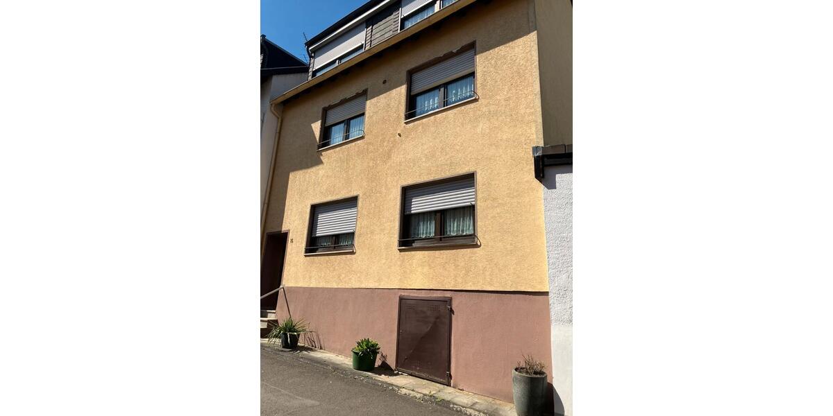 Reihenhaus Remagen - 6 Zimmer, 215 m&sup2;, 298.000&euro; | Angebot:26619067