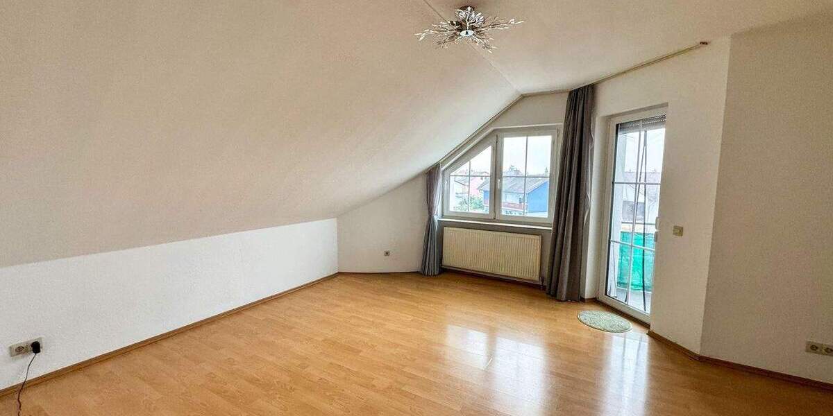 Etagenwohnung Philippsburg - 3 Zimmer, 63 m&sup2;, 750&euro; | Angebot:25279680