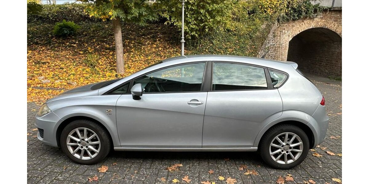 Seat Leon 185.000 km 4.999 € koblenz 56070