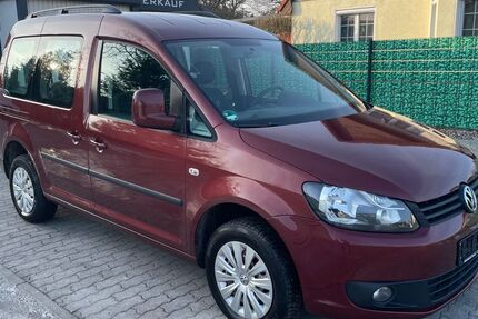 VW Caddy 141.000 km 7.490 &euro; Neuruppin 16816