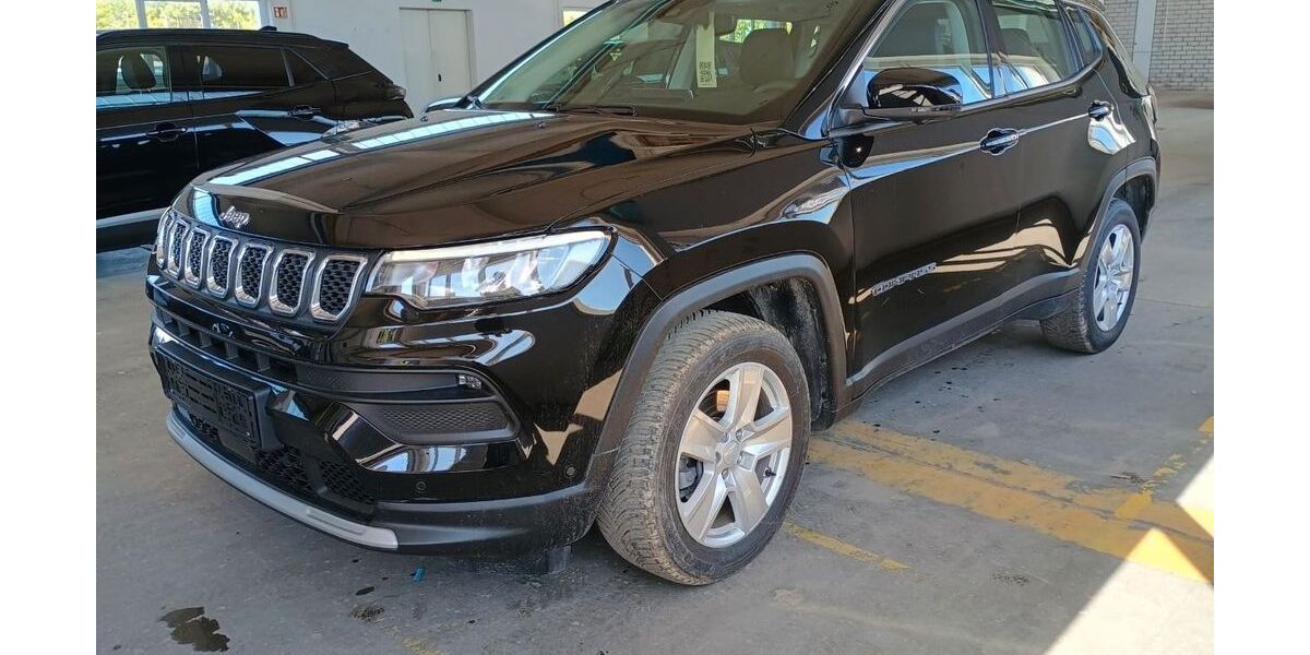 Jeep Compass 12.245 km 22.995 &euro; Schlüchtern 36381
