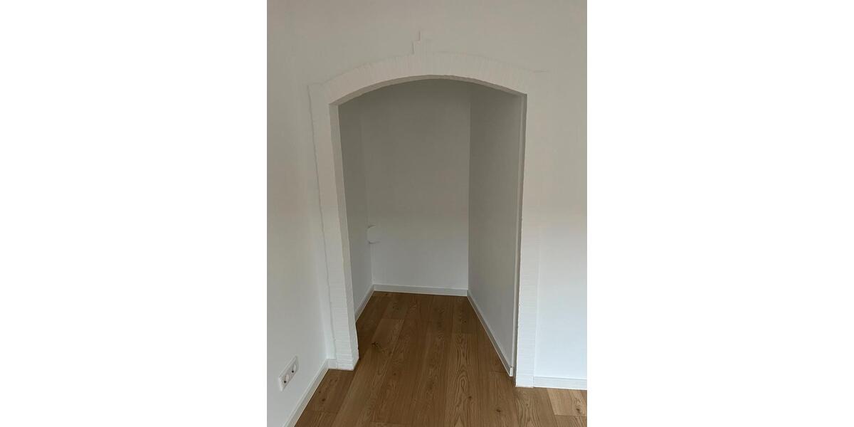 Reihenhaus Emden - 4 Zimmer, 125 m&sup2;, 1.100&euro; | Angebot:26255440