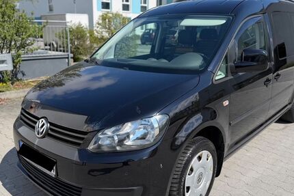VW Caddy 276.500 km 4.980 &euro; München 81829