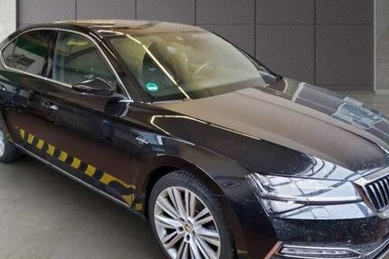 Skoda Superb 32.217 km 38.000 &euro; Hennef 53773