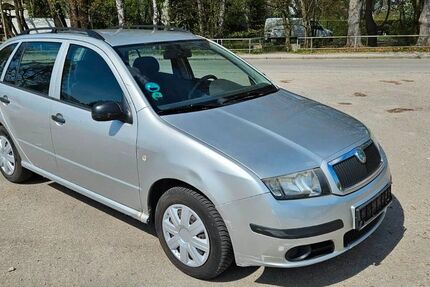 Skoda Fabia 142.300 km 799 &euro; Augsburg 86154