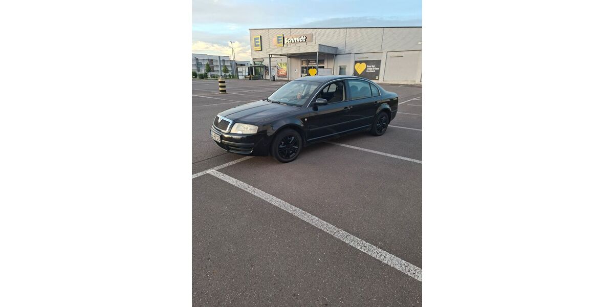 Skoda Superb 224.056 km 1.800 &euro; Ensdorf 66806