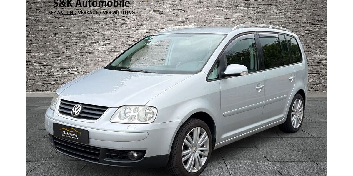 VW Touran 138.500 km 4.990 &euro; Lehrte 31275