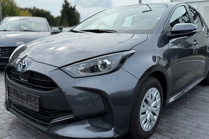 Toyota Yaris 24.000 km 17.999 € Berlin 12307