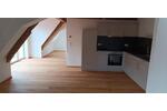 Dachgeschoßwohnung Oettingen in Bayern - 3 Zimmer, 92 m&sup2;, 1.200&euro; | Angebot:24875620