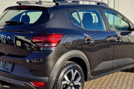 Dacia Sandero 76.994 km 14.980 &euro; Erfurt 99092