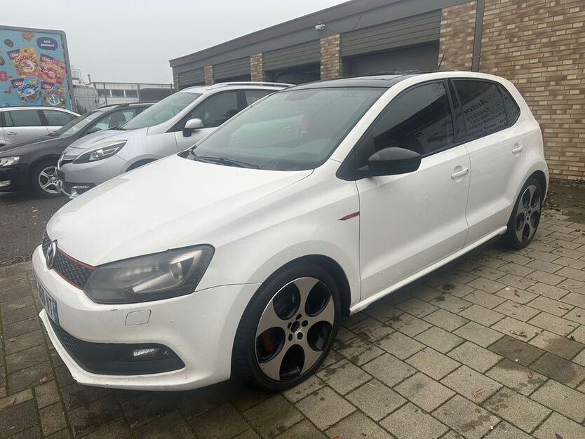 VW Polo 205.379 km 5.990 € Kehl 77694