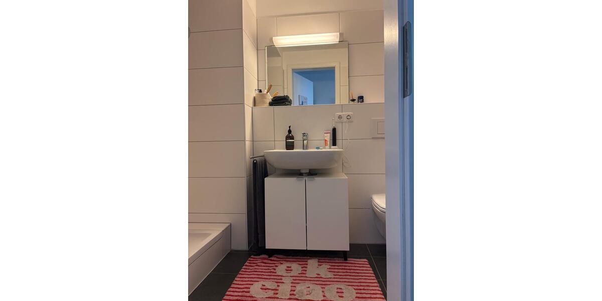 Etagenwohnung Wiesbaden Nordost - 1 Zimmer, 28 m&sup2;, 640&euro; | Angebot:26661963
