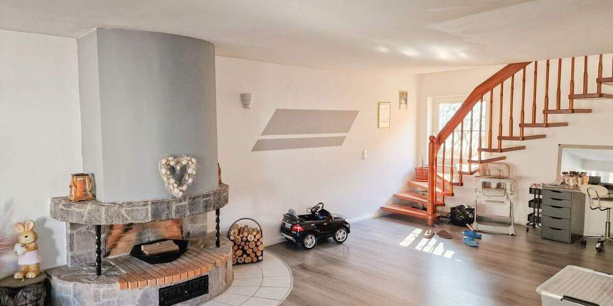 Einfamilienhaus Kümmersbruck - 6 Zimmer, 213 m&sup2;, 410.000&euro; | Angebot:25799045