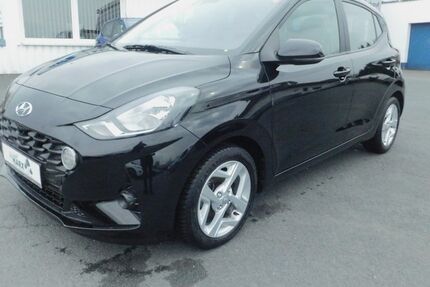 Hyundai i10 20.500 km 15.990 € Berglicht 54426
