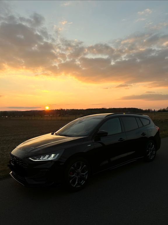 Ford Focus 29.000 km 21.800 € Bautzen 02625