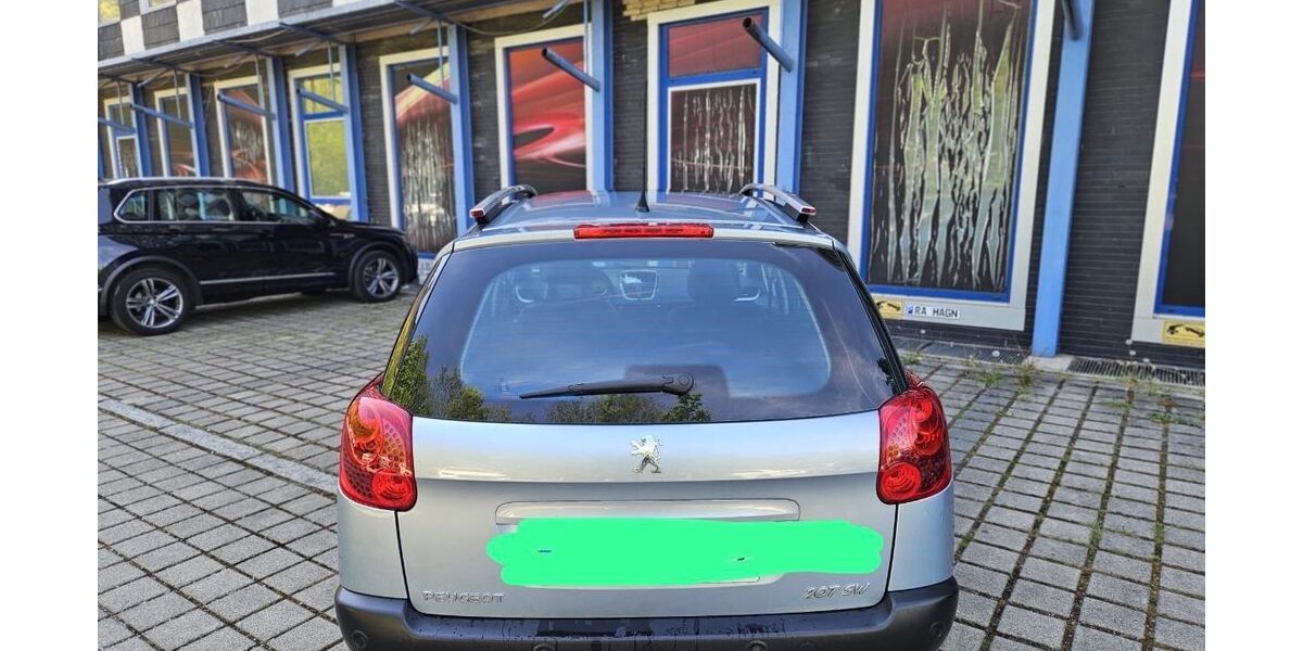 Peugeot 207 167.558 km 4.100 &euro; München 81543